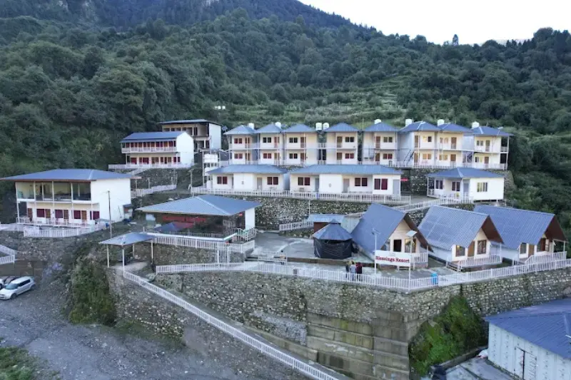Blessing Resort, Barkot