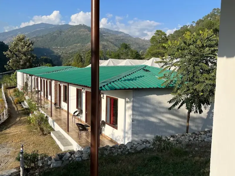 Camp Nirvana Resort, Barkot