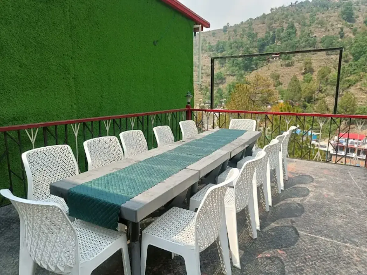 Pavani Resort, Barkot