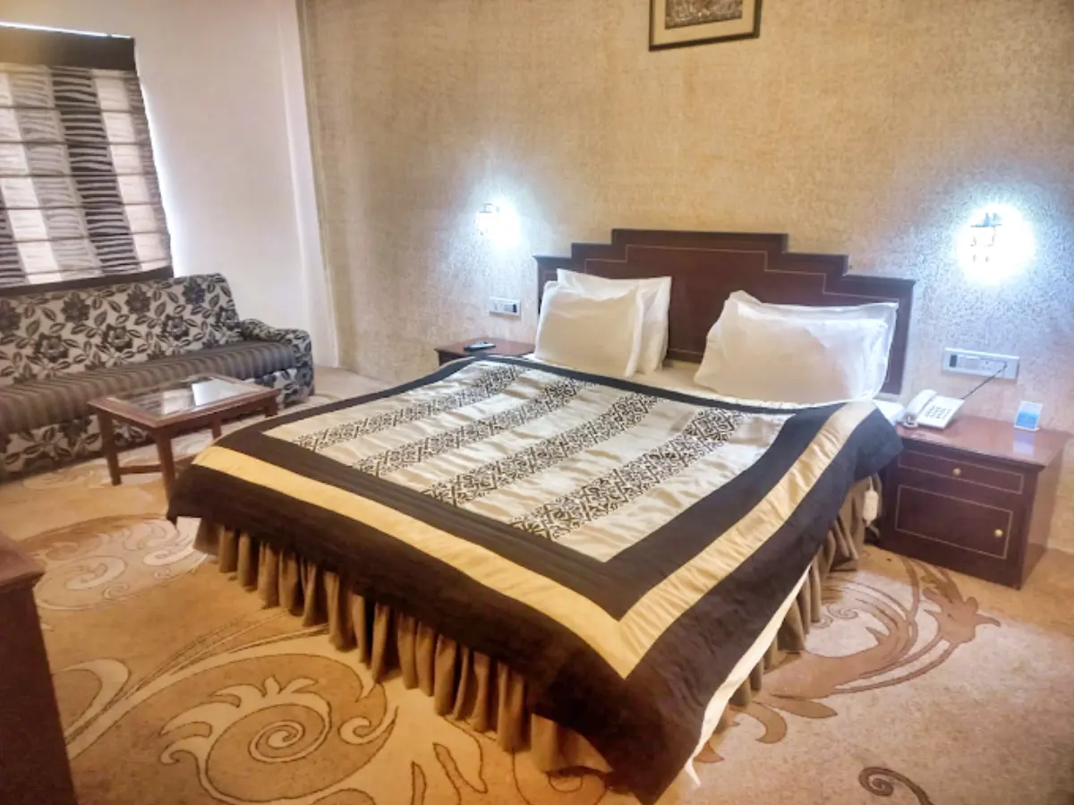 Sarovar Portico, Badrinath
